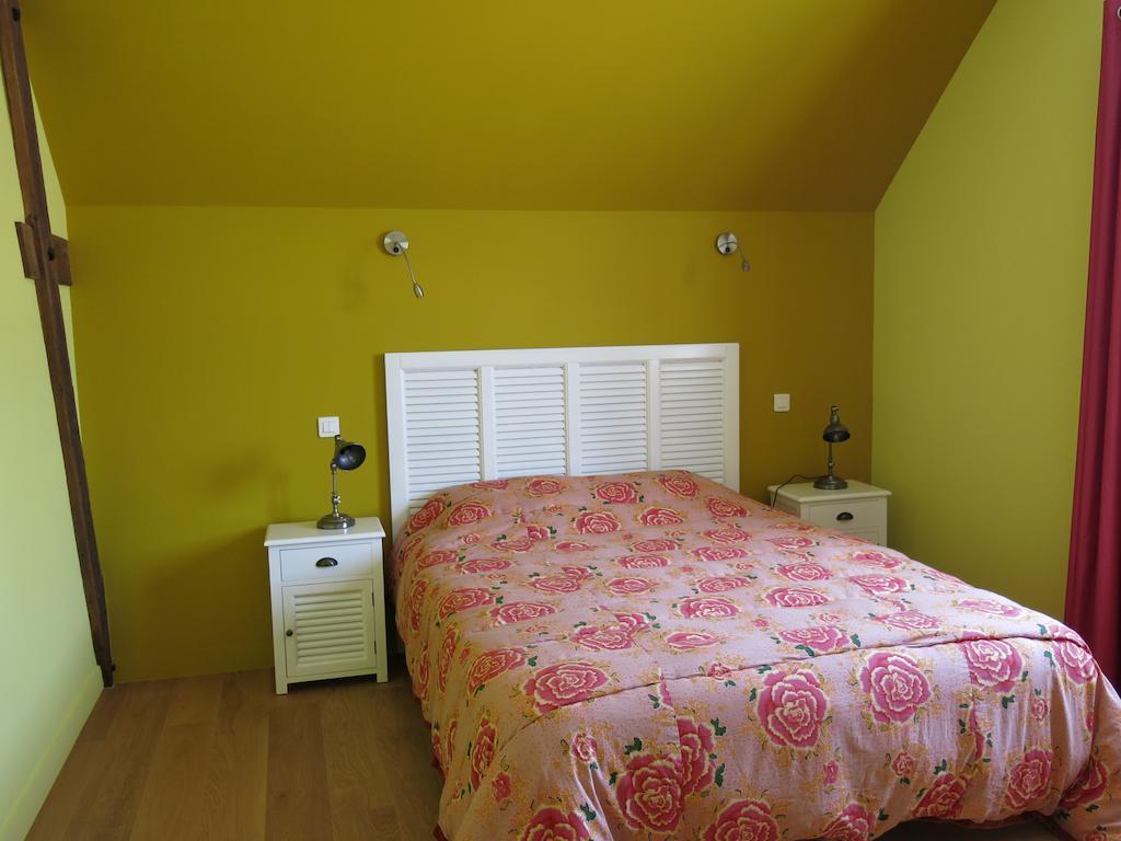 Le Parc De Crecy Bed & Breakfast Tréon Oda fotoğraf